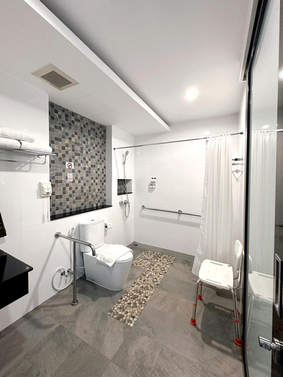Lani Chiang Mai Hotel מראה חיצוני תמונה